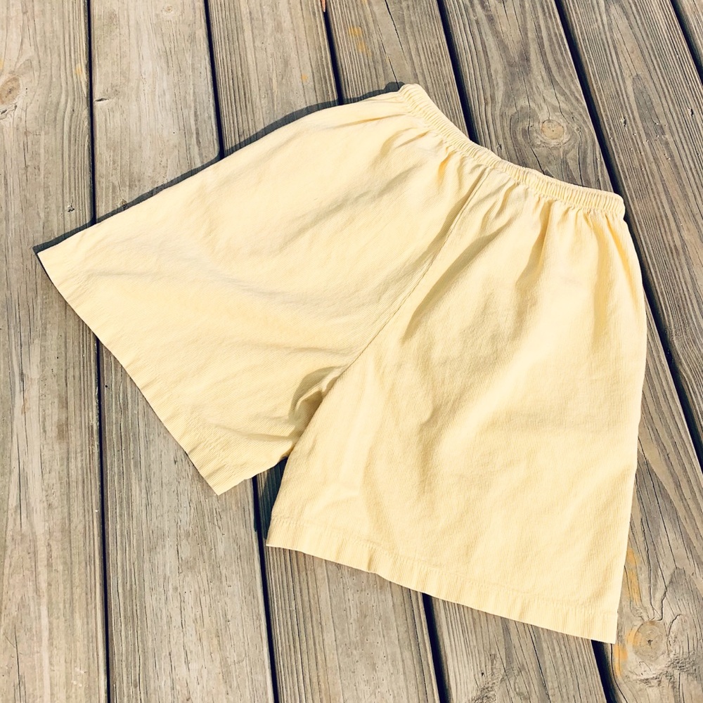 Vintage yellow high waisted shorts